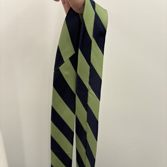IZOD Silk Necktie Navy Green Repp Stripe Traditional Preppy Academia Classic - Picture 9 of 14